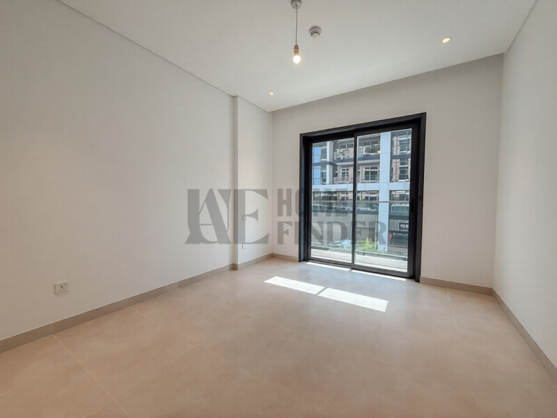 Ready-to-move 1-bedroom apartment in Central Park at City Walk for Rent